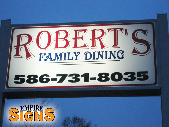 Roberts Family Dining Box Sign
